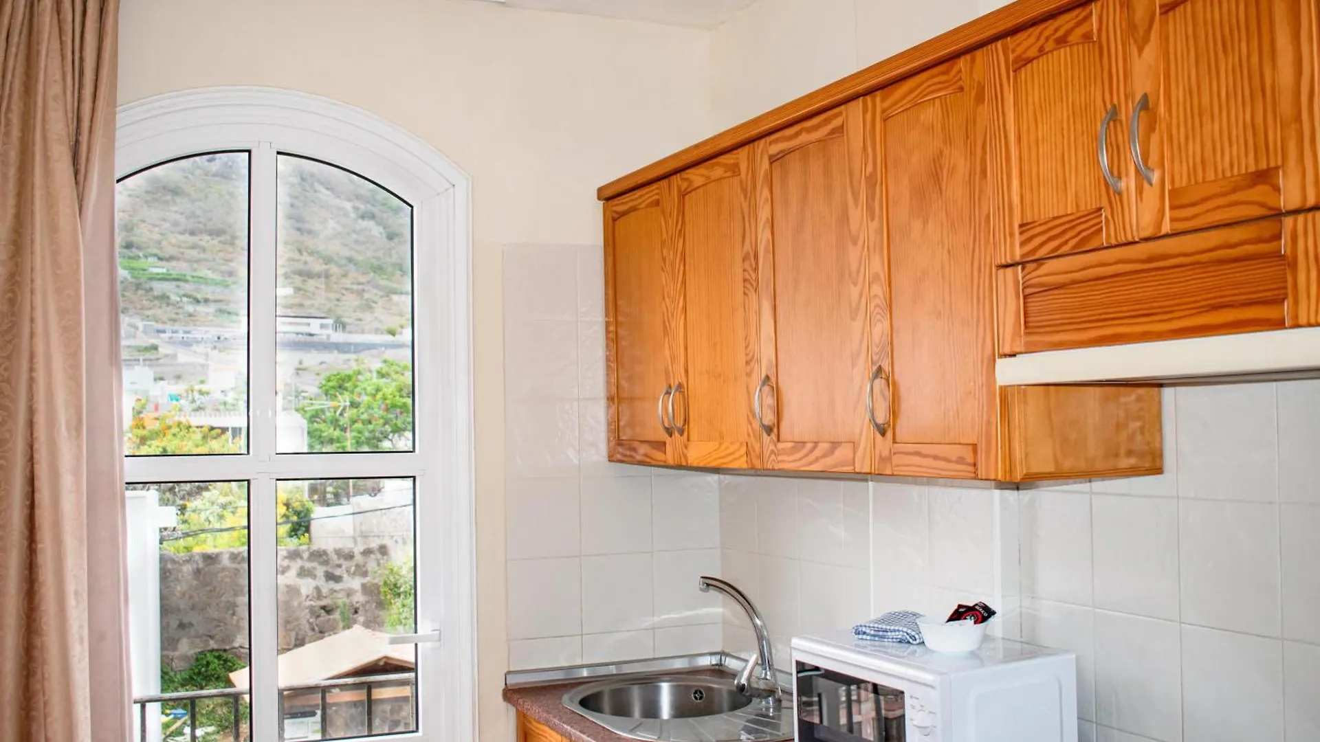 Coral Los Silos - Your Natural Accommodation Choice Spain