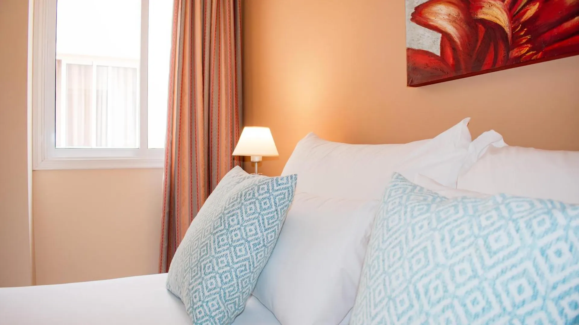 Coral Los Silos - Your Natural Accommodation Choice 0*,  Spain