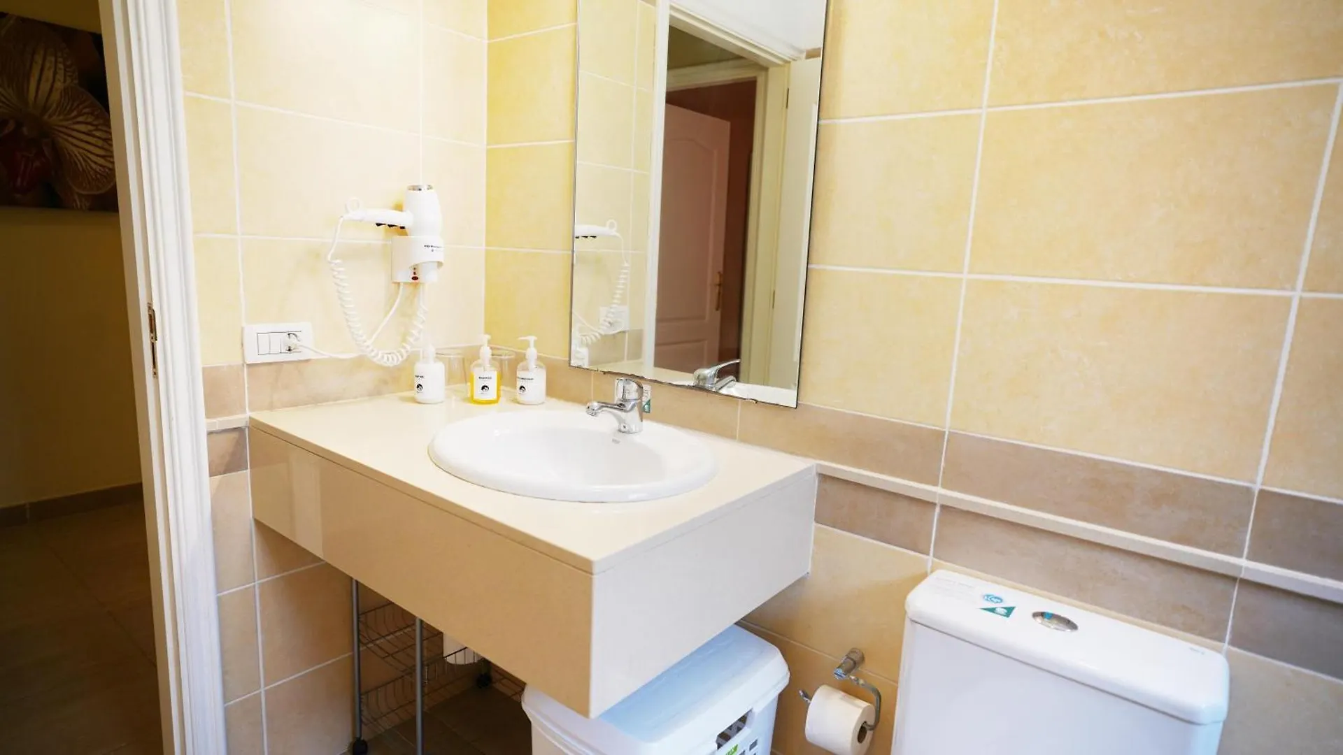 Apartment Coral Los Silos - Your Natural Accommodation Choice