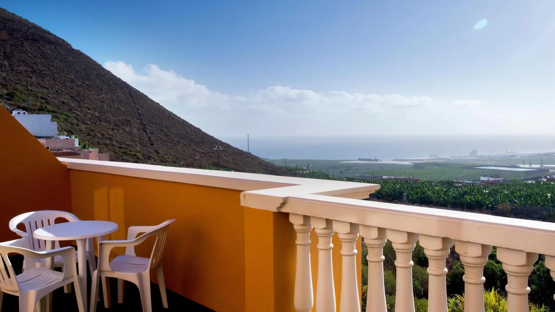 Apartment Coral Los Silos - Your Natural Accommodation Choice