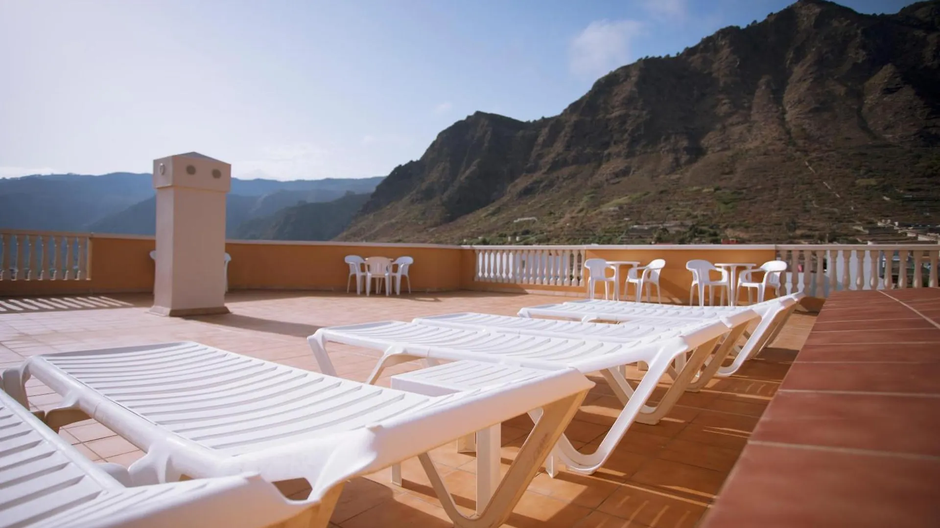 Coral Los Silos - Your Natural Accommodation Choice Spain