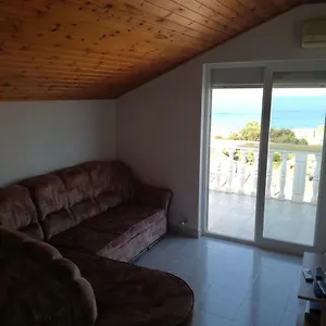 apartmani-dorkin.hotelinzadar.com/